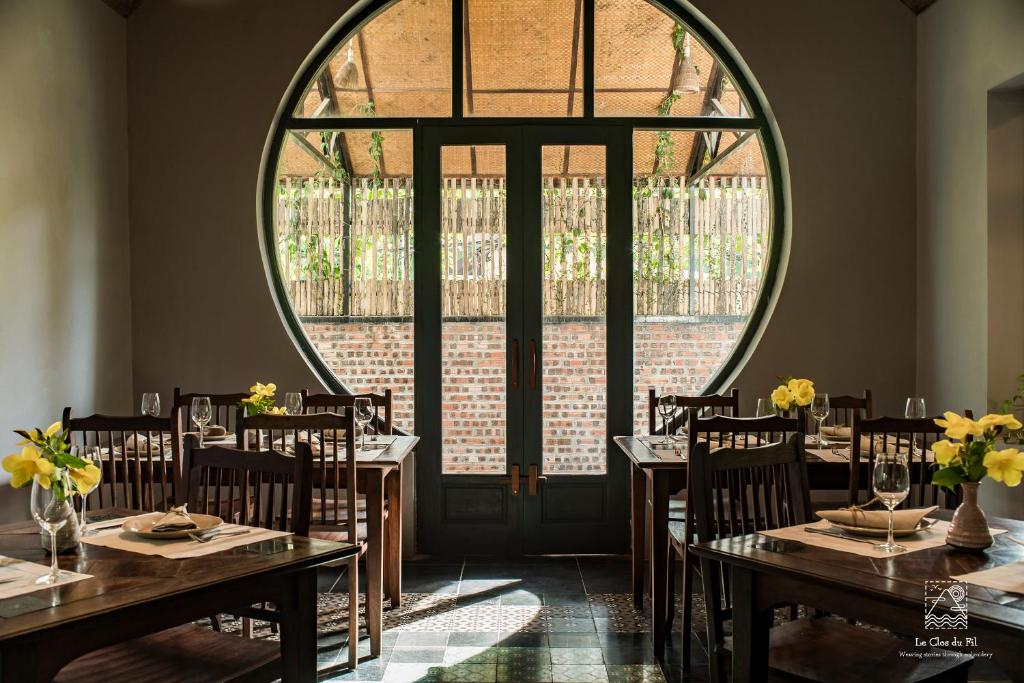media/images/country-pages/vietnam/destination-tiles/the-northern-coast/comfort-ha-long-to-ninh-binh-to-hue-adventure/le-clos-du-fil-2/4323499-1-eng-GB/le-clos-du-fil-2.jpg