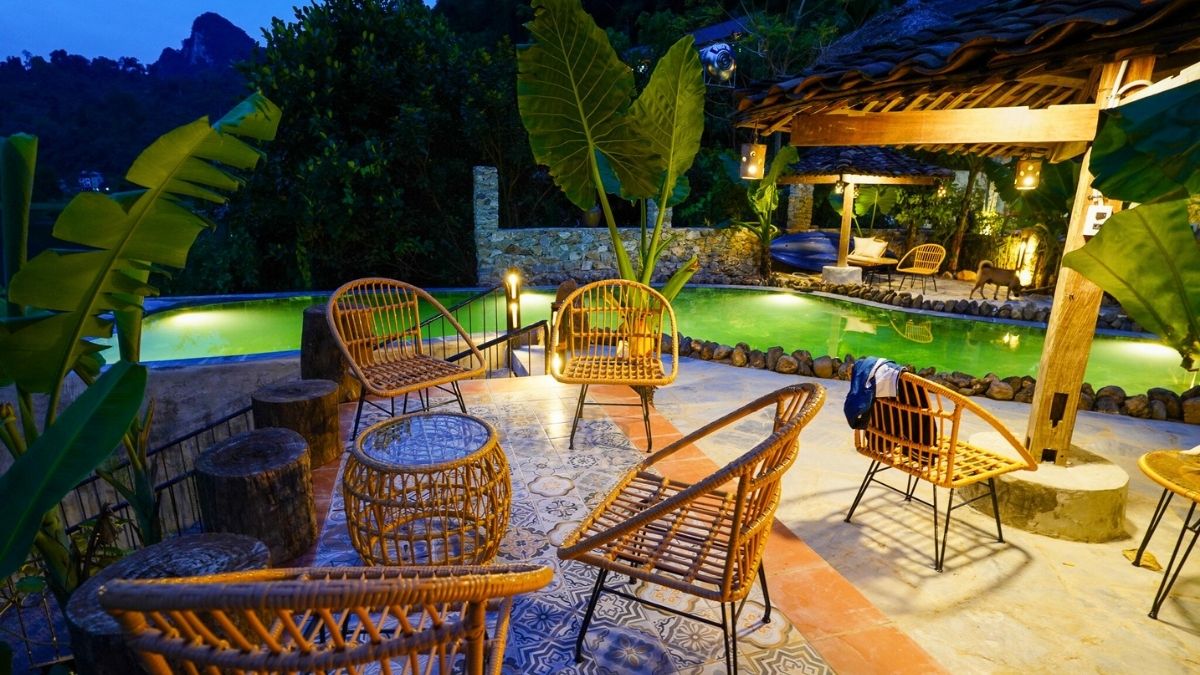 media/images/country-pages/vietnam/hanoi-and-nearby/trips/ba-be-national-park/kayak9/3700621-1-eng-GB/kayak9.jpg