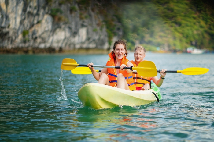media/images/country-pages/vietnam/hanoi-nearby/trips/ha-long-and-cat-ba-island-cruise/goc_1657870268/2942344-1-eng-GB/goc_1657870268.jpg