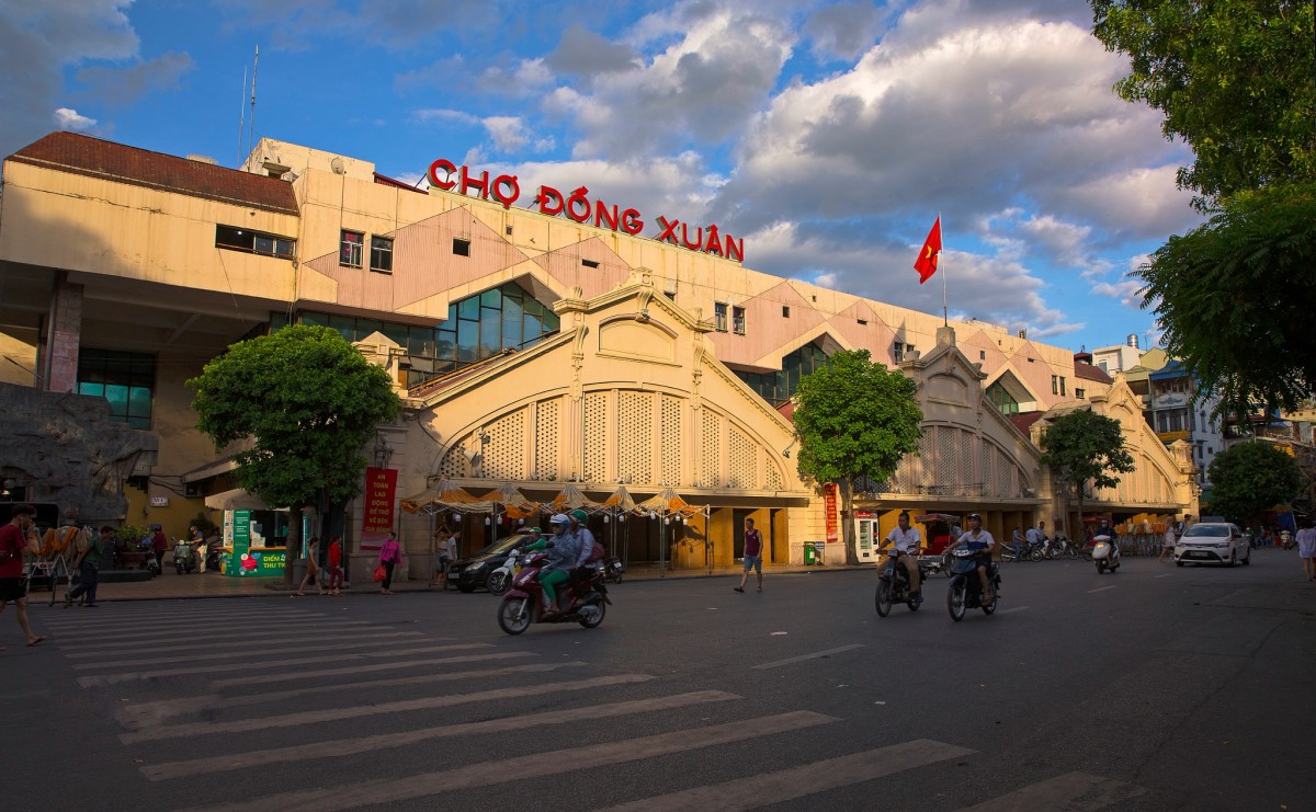 media/images/country-pages/vietnam/hanoi-nearby/trips/hanoi-old-quarter-walking-experience/batch_500pxdownload.com-1000178328/3407609-1-eng-GB/batch_500pxdownload.com-1000178328.jpg