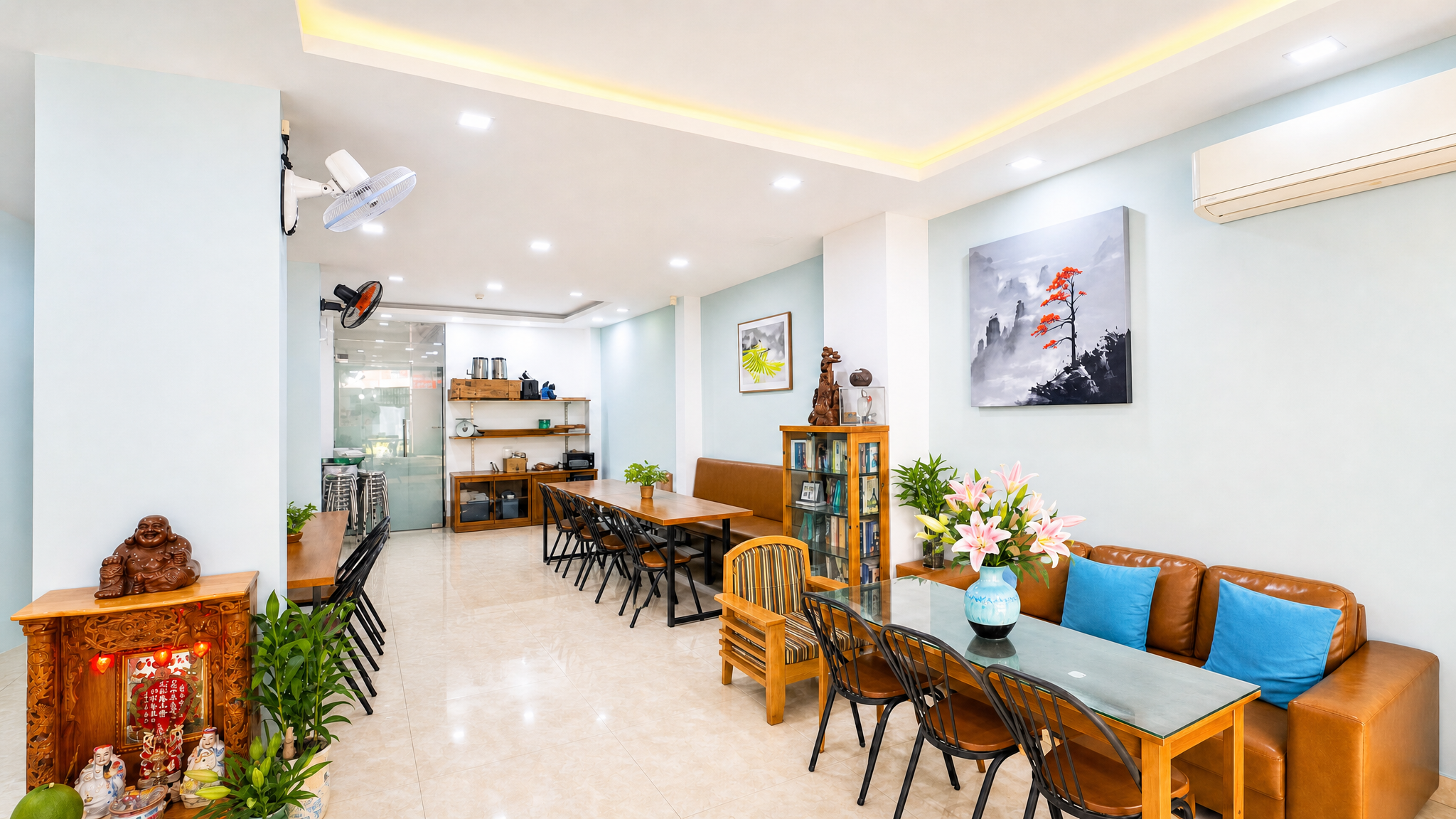 media/images/country-pages/vietnam/ho-chi-minh-and-nearby/basecamps/family-basecamp-at-phan-anh-hotel/lobby1/4383230-1-eng-GB/lobby1.png