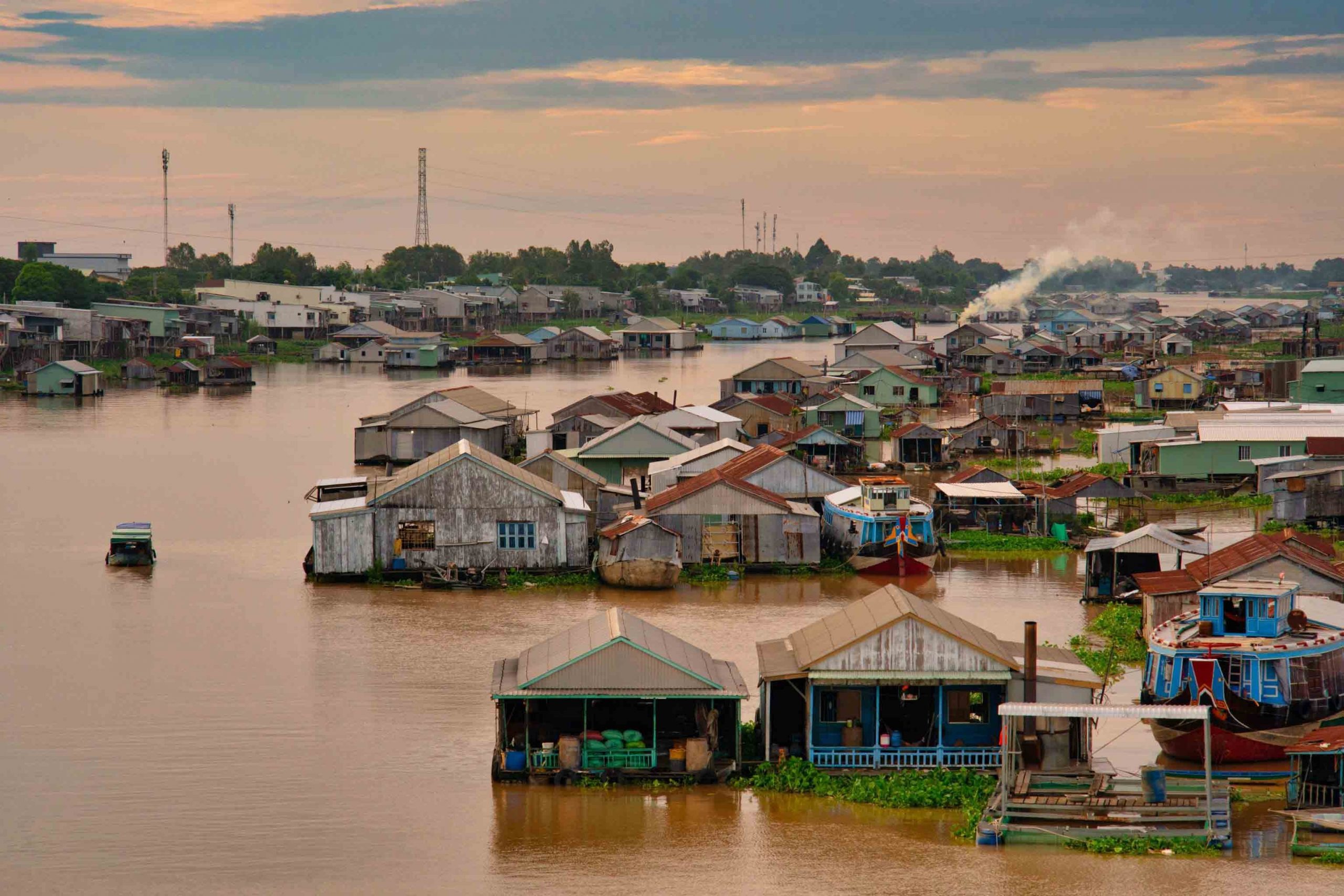 media/images/country-pages/vietnam/ho-chi-minh-and-nearby/connect-and-stays/comfort-ho-chi-minh-to-phnom-penh-connect-stay/hpcs5/4193733-1-eng-GB/hpcs5.jpg