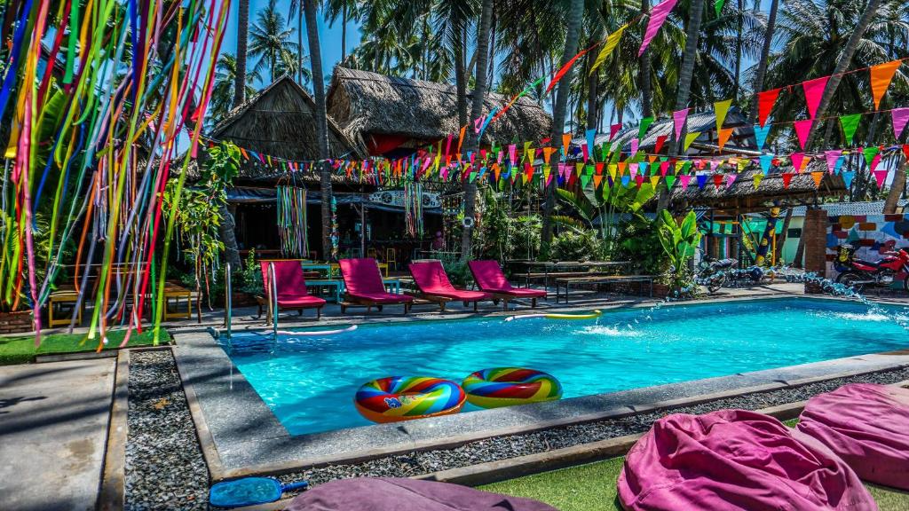 media/images/country-pages/vietnam/ho-chi-minh-and-nearby/trips/backpacker-ho-chi-minh-to-mui-ne-beach-experience/mnbe9/4194524-1-eng-GB/mnbe9.png