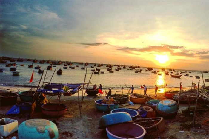 media/images/country-pages/vietnam/ho-chi-minh-and-nearby/trips/comfort-ho-chi-minh-to-mui-ne-beach-experience/mnbe5/4195667-1-eng-GB/mnbe5.png