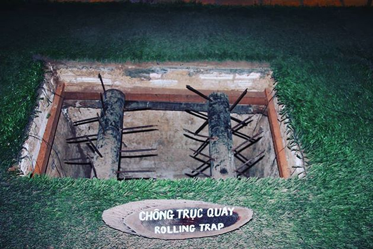 media/images/country-pages/vietnam/ho-chi-minh-nearby/trips/cu-chi-tunnels-excursion/rolling-trap-in-cu-chi-tunnels/2932465-1-eng-GB/rolling-trap-in-cu-chi-tunnels.jpg