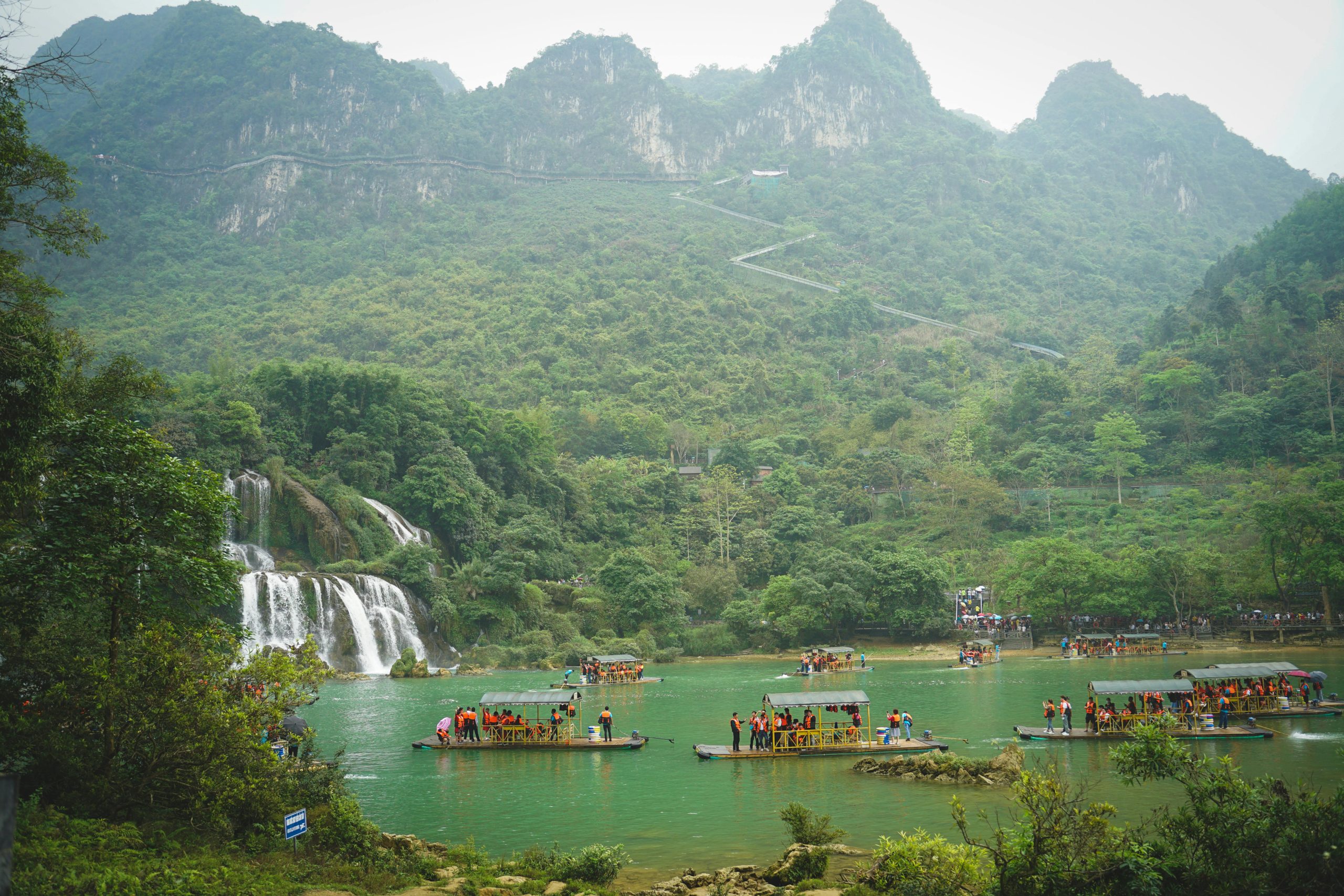 media/images/country-pages/vietnam/the-far-north/cao-bang-loop-by-easy-rider/cbl2/4346919-1-eng-GB/cbl2.jpg