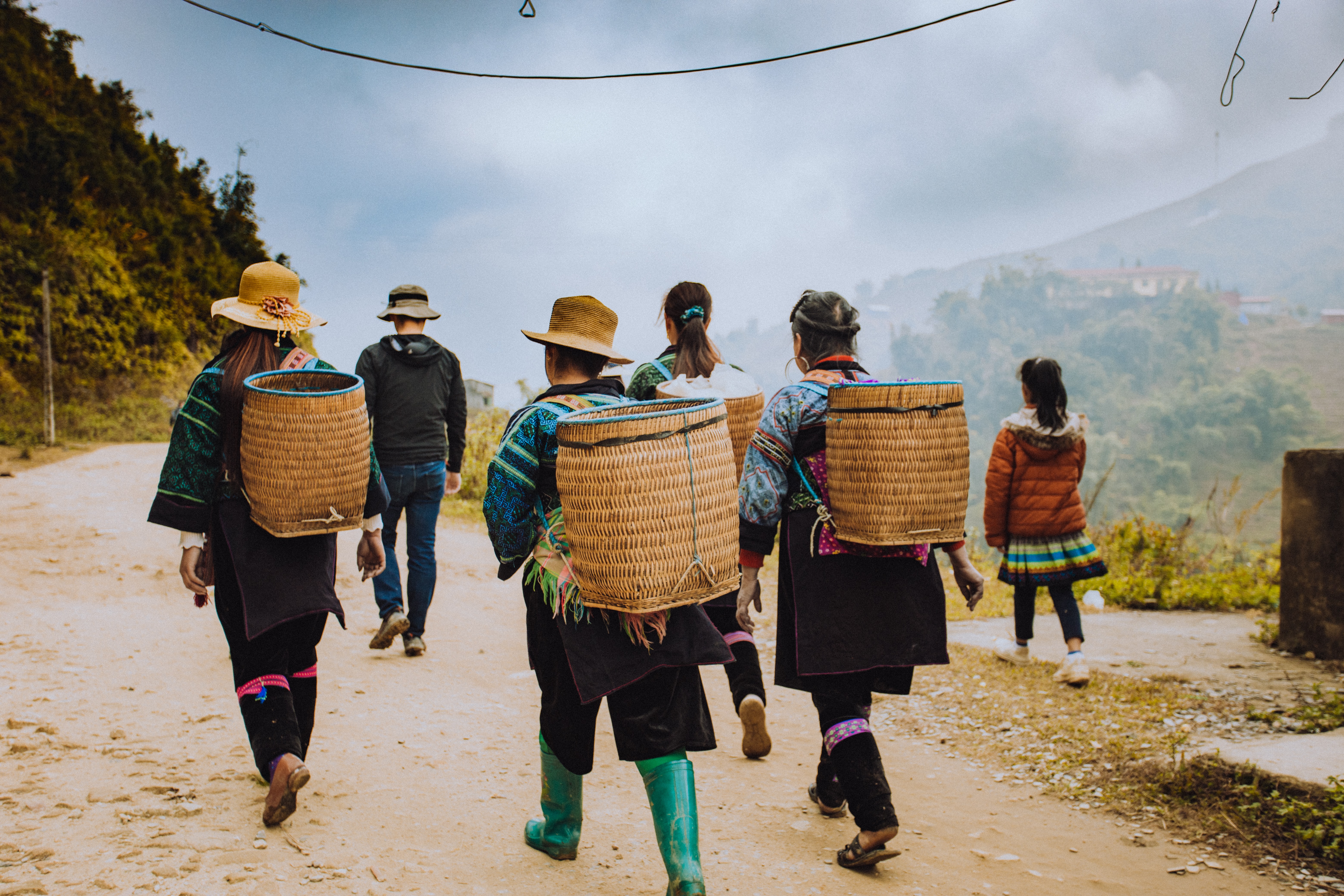 media/images/vietnam2/hanoi-nearby/trips/sapa-local-ethnic-village-trek-5-days/sapa-local-ethnic-village-trek-5-days-4/2768545-1-eng-GB/sapa-local-ethnic-village-trek-5-days-4.jpg
