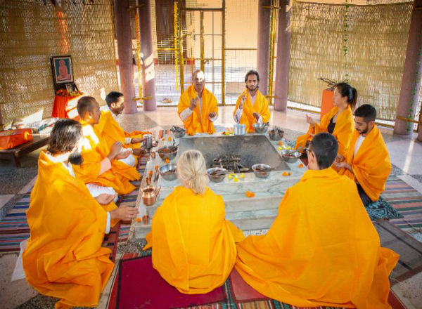 Rishikesh Yoga and Wellness