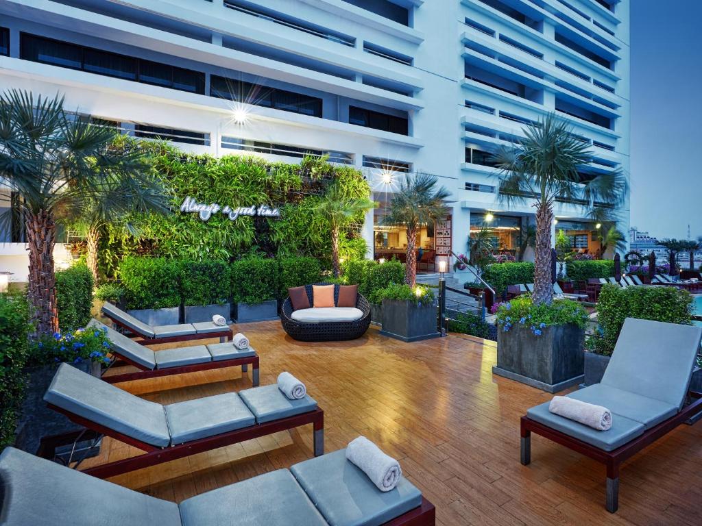 Comfort Basecamp at Centre Point Plus Hotel Silom