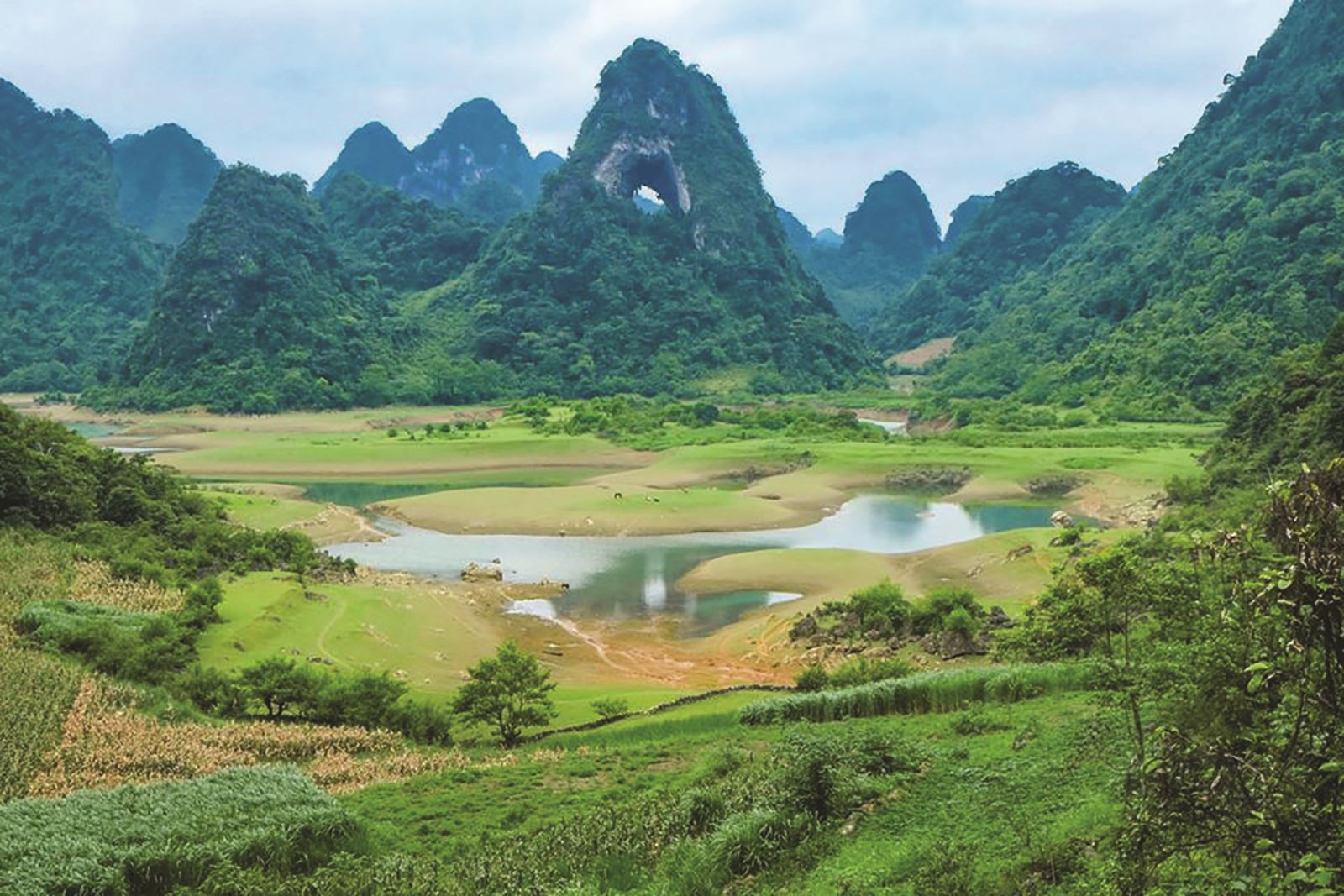 Cao Bang Loop by Easy Rider